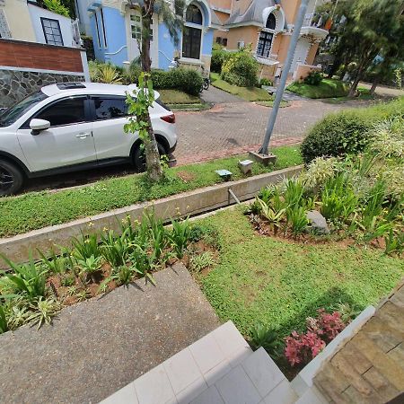 Cinengangirang Villa Panda H Kota Bunga Puncak מראה חיצוני תמונה