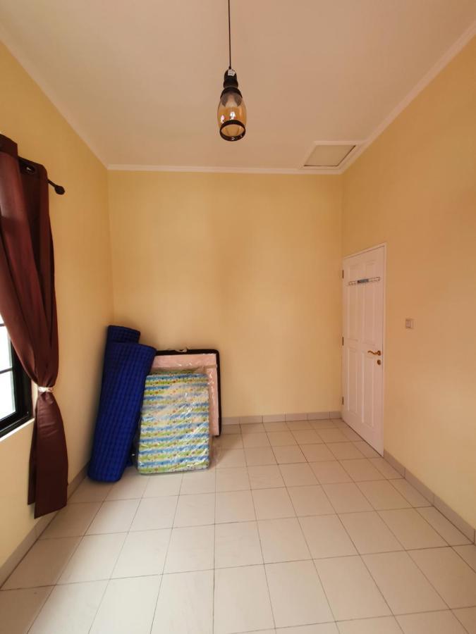 Cinengangirang Villa Panda H Kota Bunga Puncak מראה חיצוני תמונה